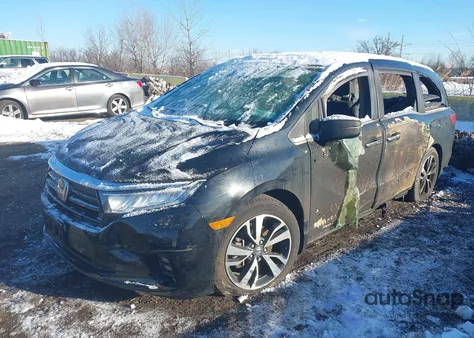 2023 Honda Odyssey Touring z USA, uszkodzony, nr VIN 5FNRL6H83PB039446